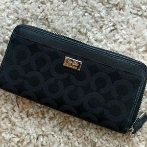 Zip Coach Wallet